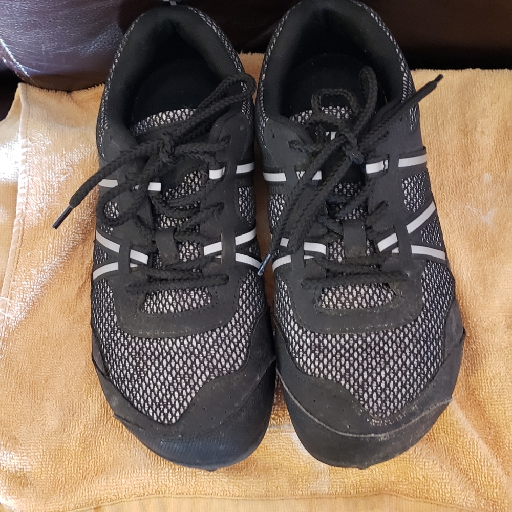 Mens Xero athletic shoes